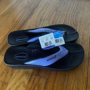 Set of 2 orthopedic flip flops
